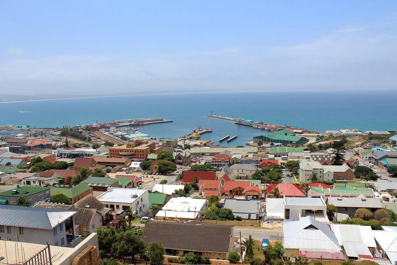 Rooftops and harbour of Mossel Bay on the coast